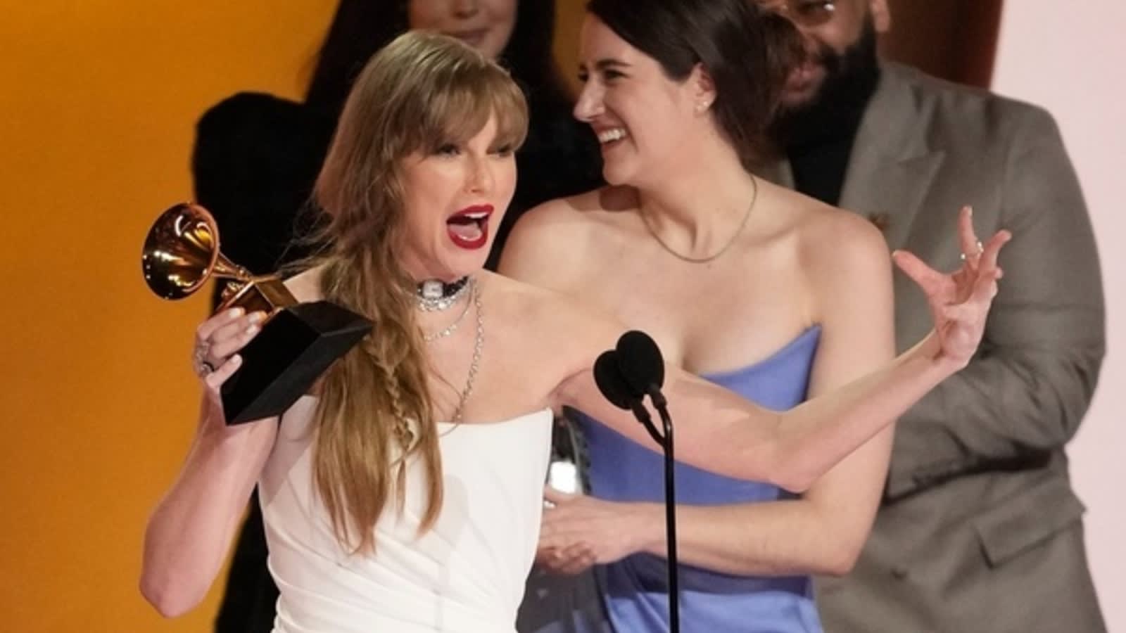 20 celebrities who were starstruck by other famous people