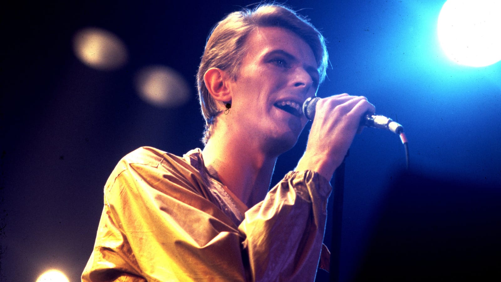 20 absolutely necessary songs for any David Bowie playlist