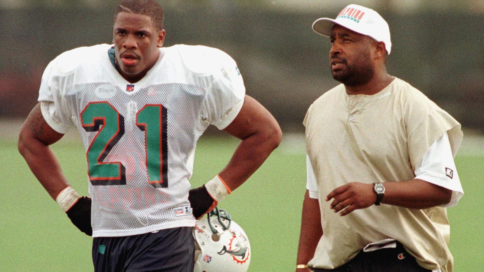 Ex-NFL running back Lawrence Phillips faces death penalty