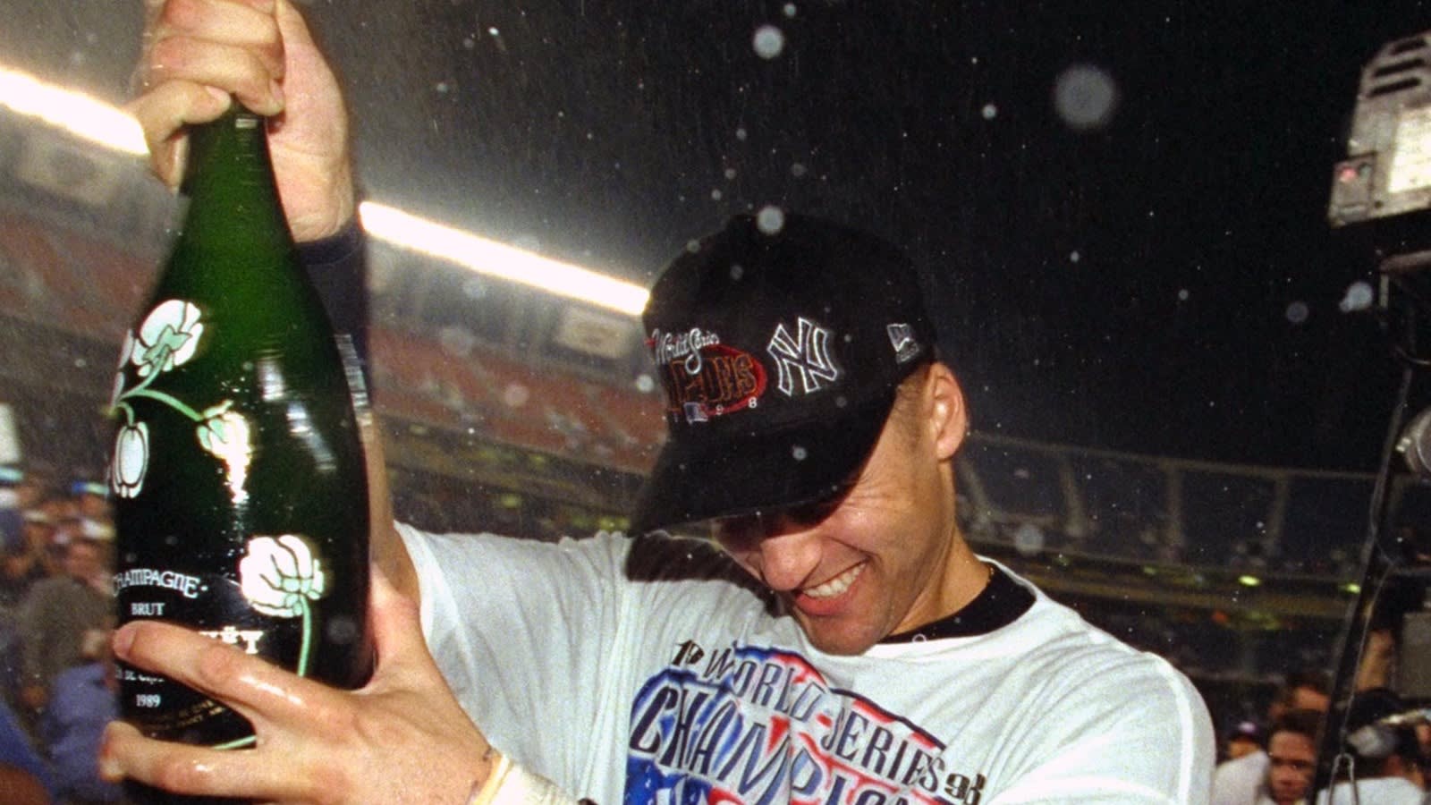 25 MLB legends who made their names in the postseason