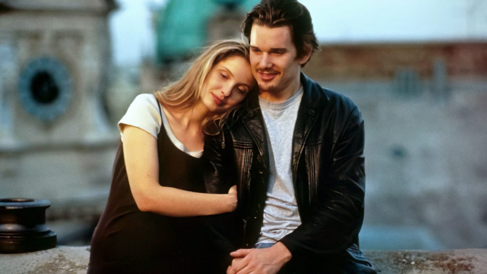 50 iconic rom-coms everyone should see at least once