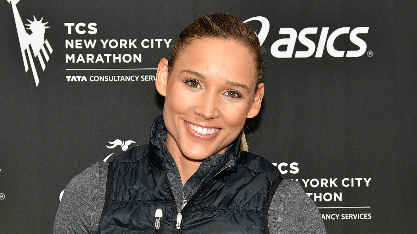 Lolo Jones single again, no longer dating Brad Wing