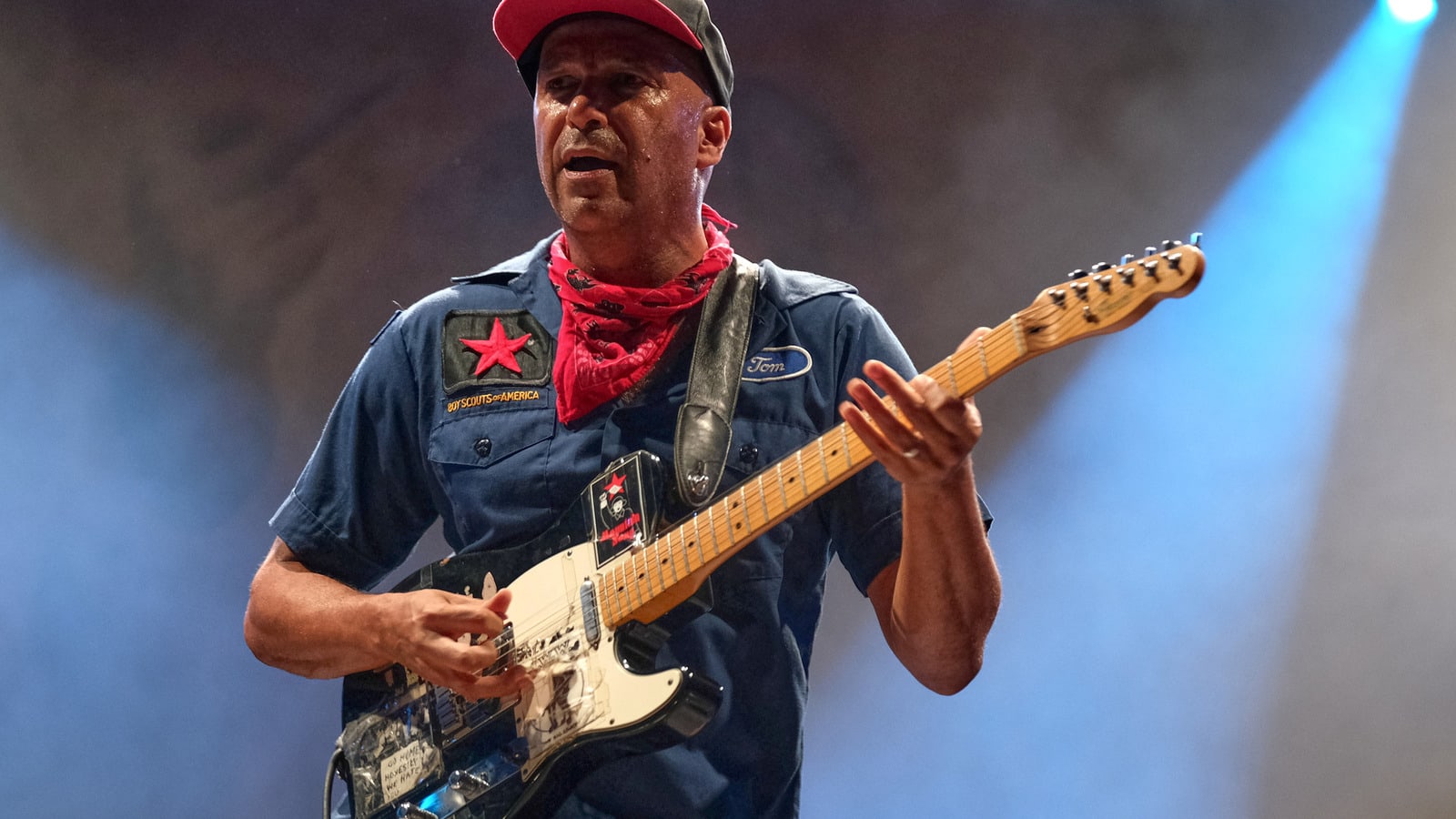 24 artists from popular bands whose solo careers flopped