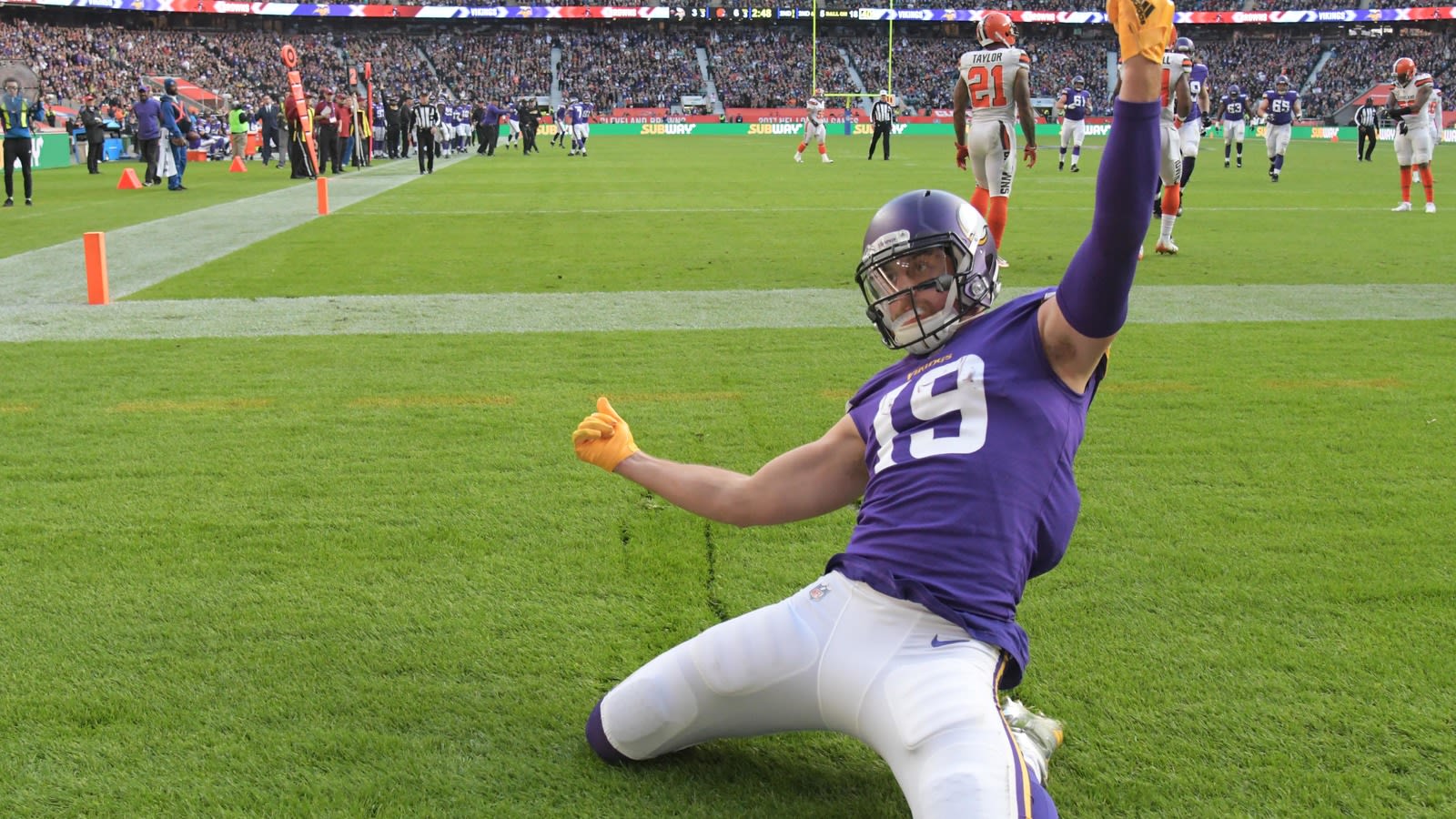 Watch: Vikings with best TD celebration of the season