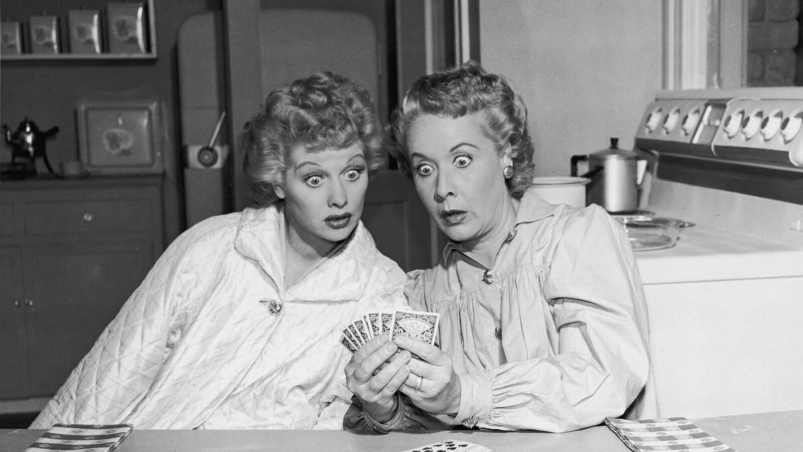 20 TV shows that are great to lift one's mood