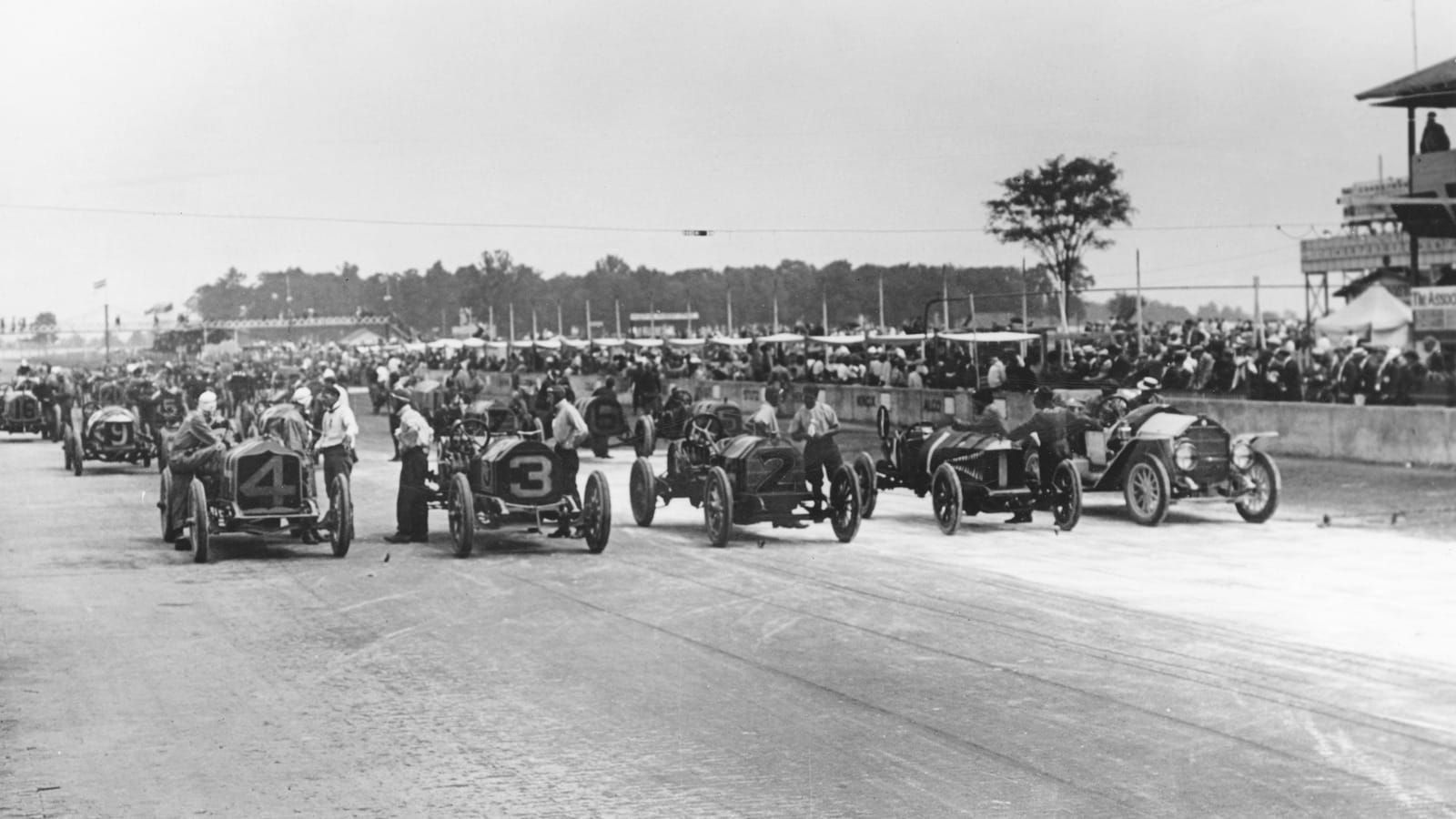 Why the Indianapolis 500 is called 'the greatest spectacle in racing'