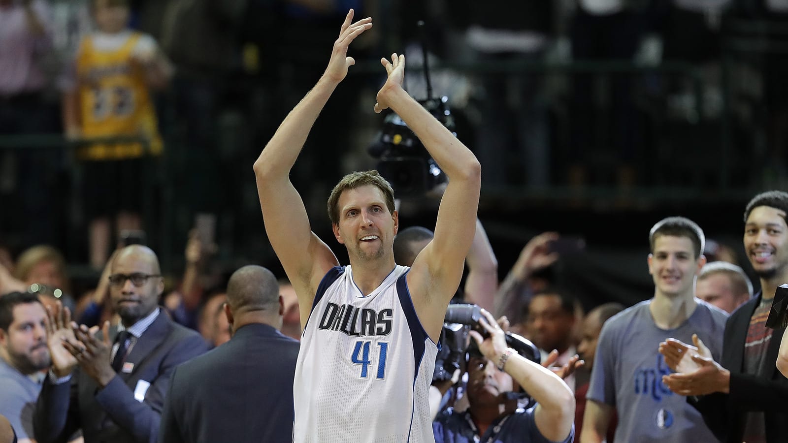 Dirk Nowitzki's unique career led him to 30,000 points