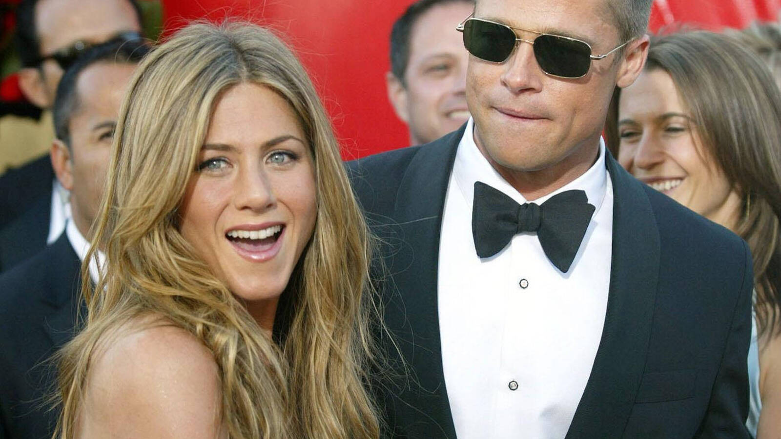 20 celebrity couples with whom millennials are oddly obsessed