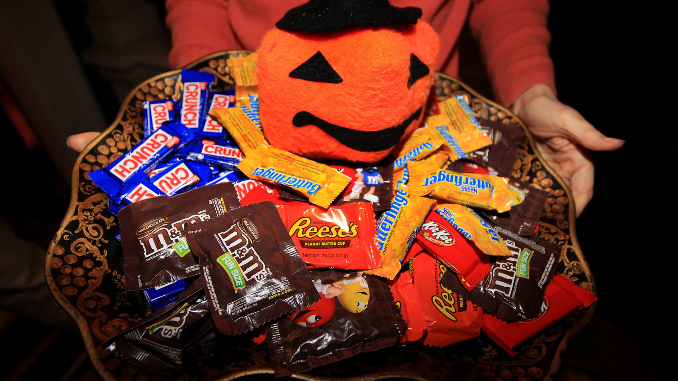 We ate and then ranked 12 M&M flavors for Halloween 