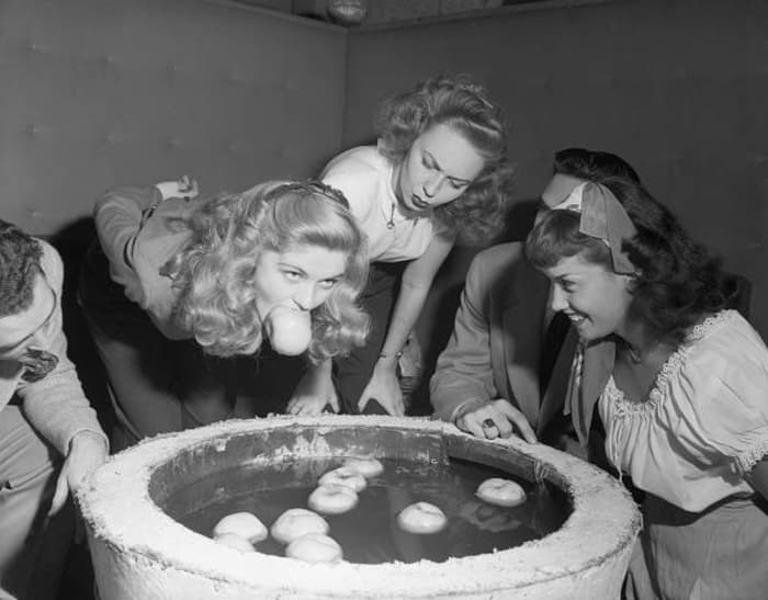 Bobbing in Blood