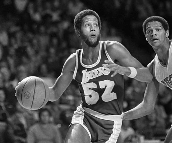 1977: Jamaal Wilkes to the Lakers