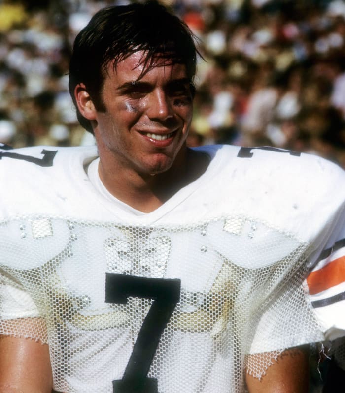 1971: Pat Sullivan, Auburn