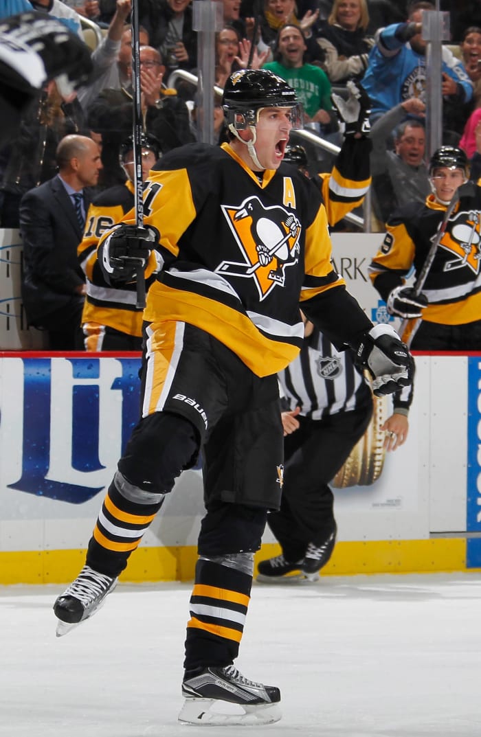 Malkin's best deke ever