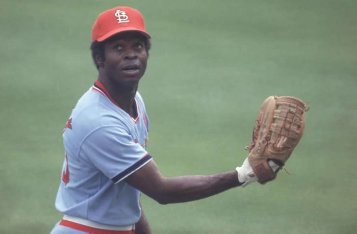 Cubs trade Lou Brock to Cardinals for Ernie Broglio (1964)