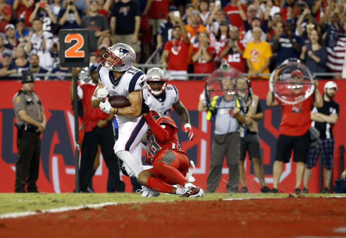 New England Patriots (-9.5) at New York Jets