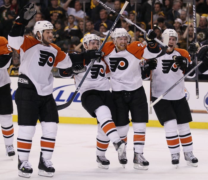 2010: Flyers come back from 3-0 series deficit to beat Bruins in Eastern Conference Semfinals