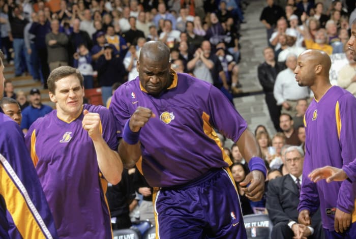 Shaq Raps, Madsen Dances
