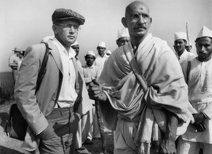 Gandhi (1982)