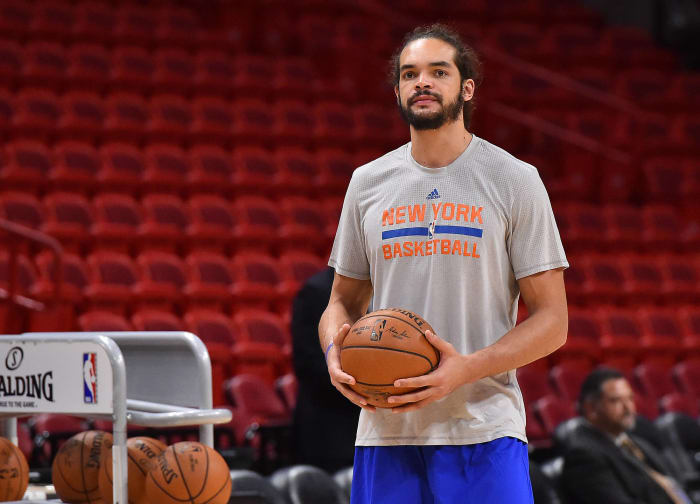 Noah backhand compliments The Cleve