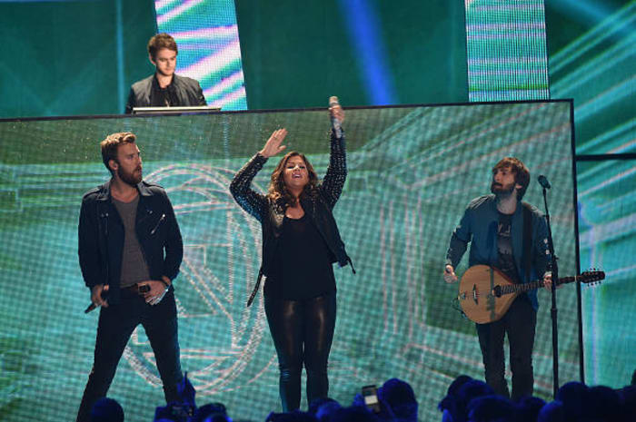 2015: Lady Antebellum Performs With, Uh, Zedd