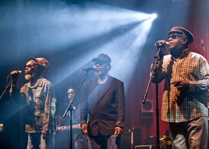 "Wish You a Merry Rockers Christmas" - Joe Gibbs Family