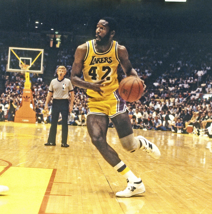 1982: James Worthy