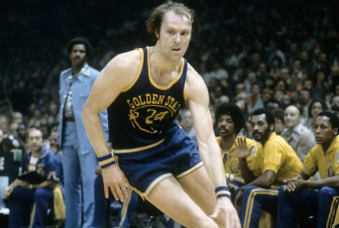 1965: Rick Barry