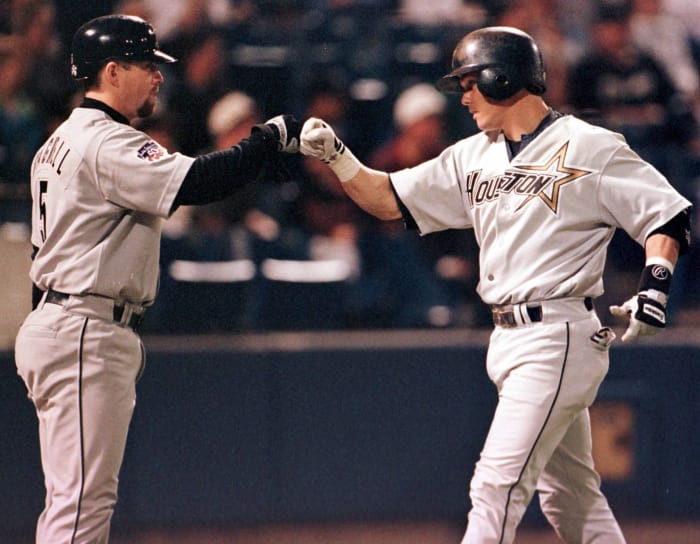 Minute Maid Park's most memorable: Marathon clincher vs. Braves