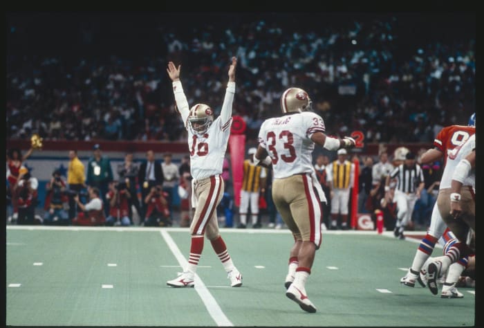 Joe Montana-led San Francisco 49ers win 18 consecutive games