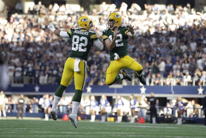 Green Bay Packers (-3) at Minnesota Vikings