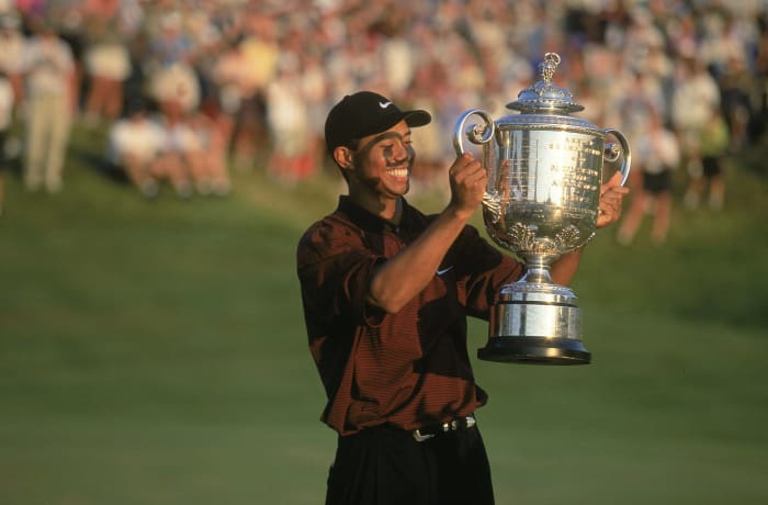 2000: Tiger Woods