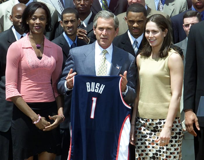 2002 UConn Huskies (NCAA Women’s Basketball)