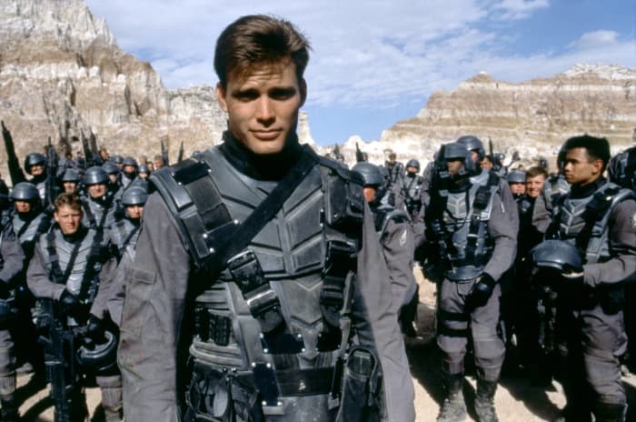 "Starship Troopers" (1997)