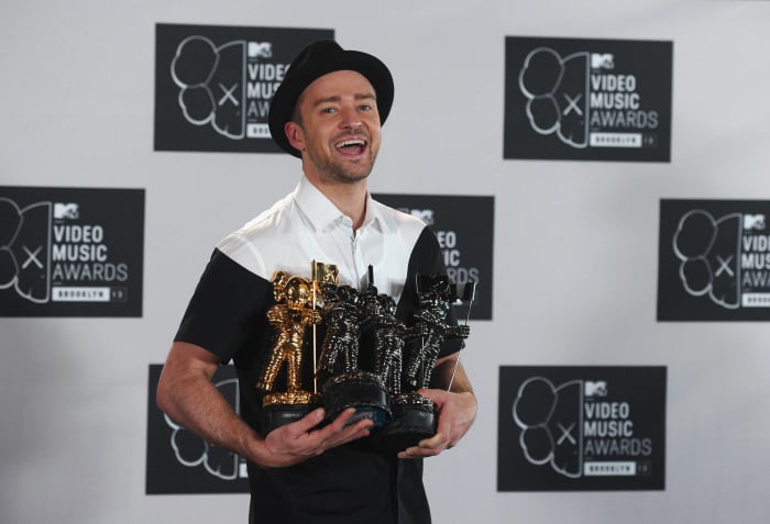 "Mirrors" - Justin Timberlake (2013)