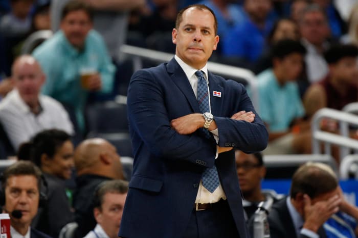 Frank Vogel, Magic