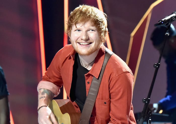 Ed Sheeran: "Divide", "Shape of You"