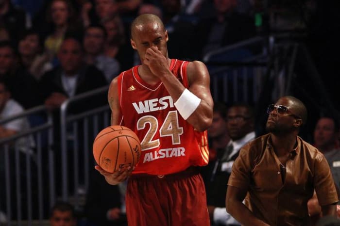 Kobe breaks Jordan's All-Star scoring record and his nose, 2012