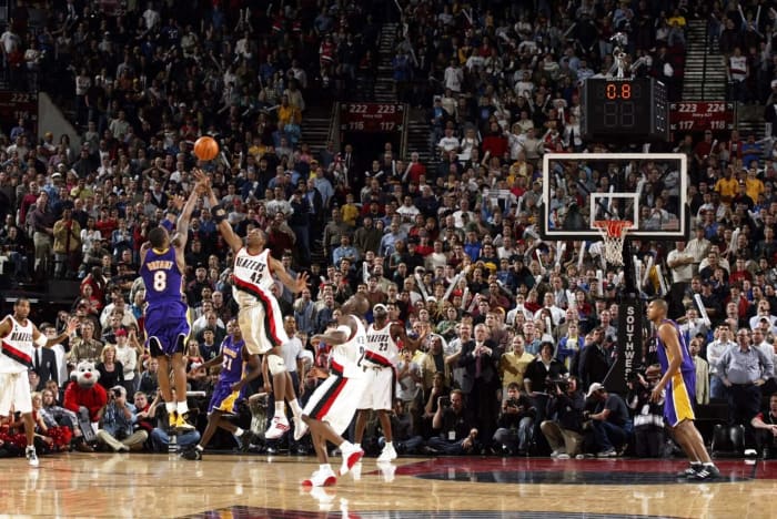 Two threes to win against Portland and claim the Pacific Division in 2004