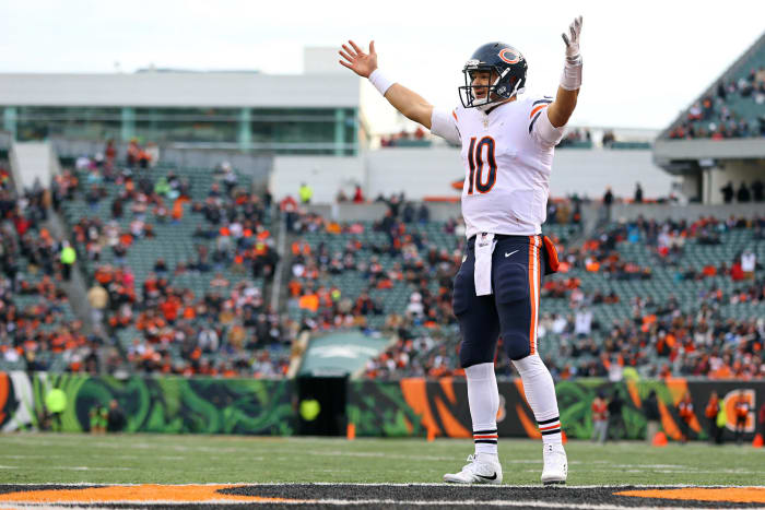Chicago at Detroit (-5.5)