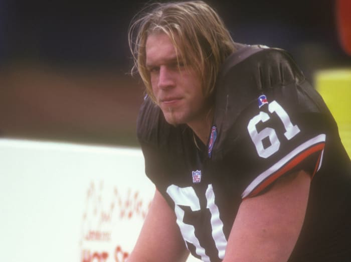 Center: Steve Everitt