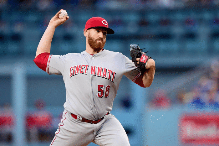 Surprise: Dan Straily, Reds