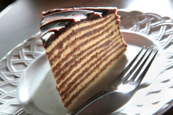 Smith Island Cake