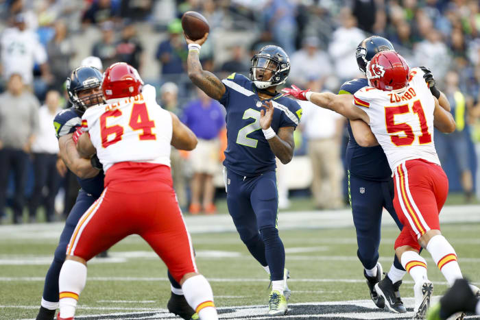 Seattle Seahawks (-1.5) at Oakland Raiders