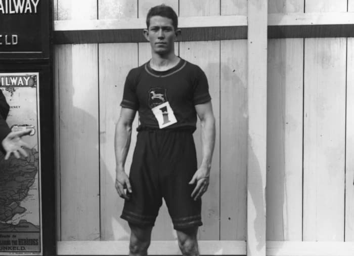 1908: Reggie Walker