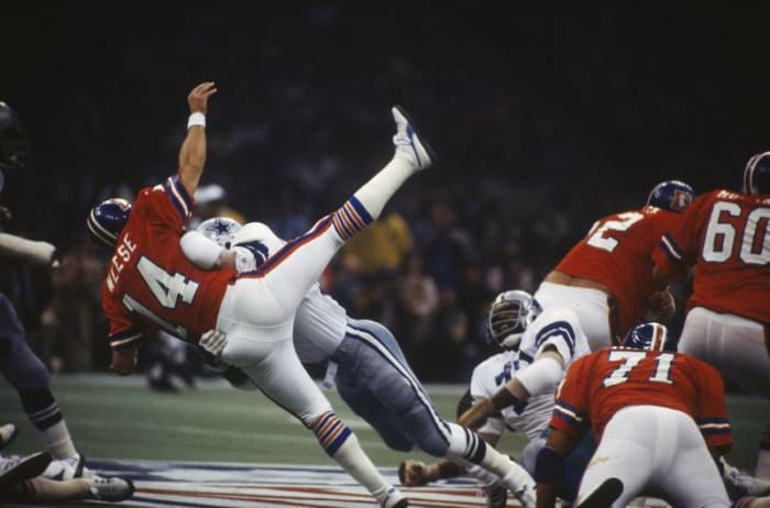 Super Bowl XII - Dallas Cowboys d. Denver Broncos, 27–10