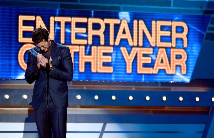 Luke Bryan gets emotional