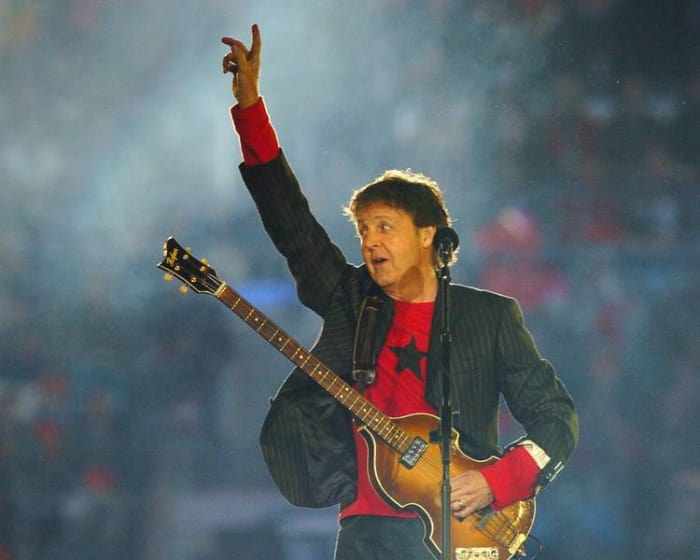 Super Bowl XXXIX halftime show - Paul McCartney