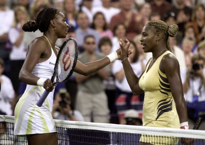 2001: Williams sisters face off