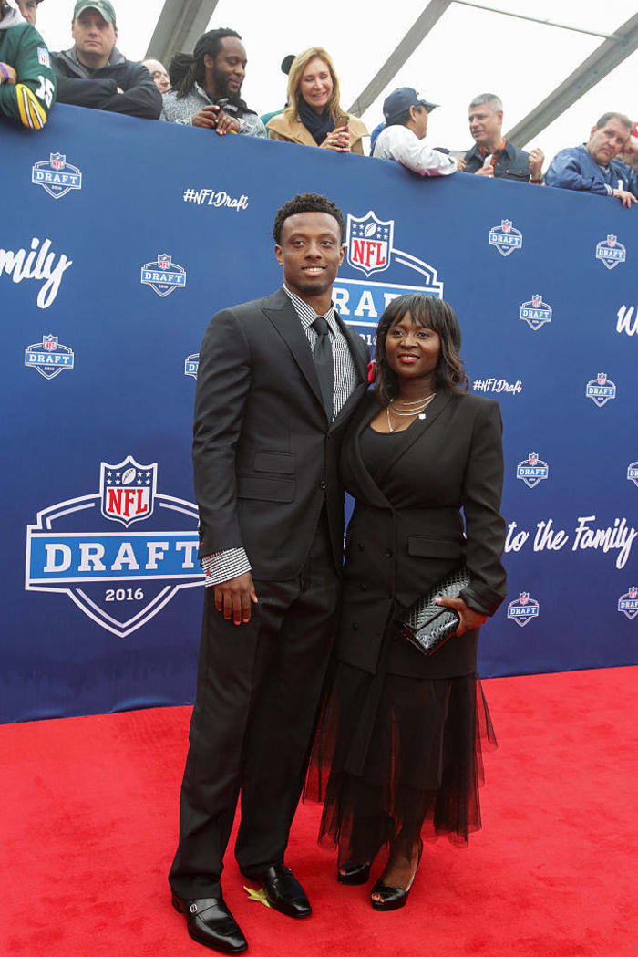 Eli Apple, 2016