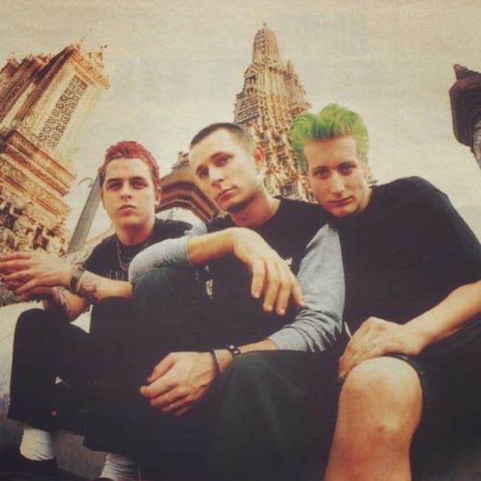 1995: Green Day eats 'Crow'